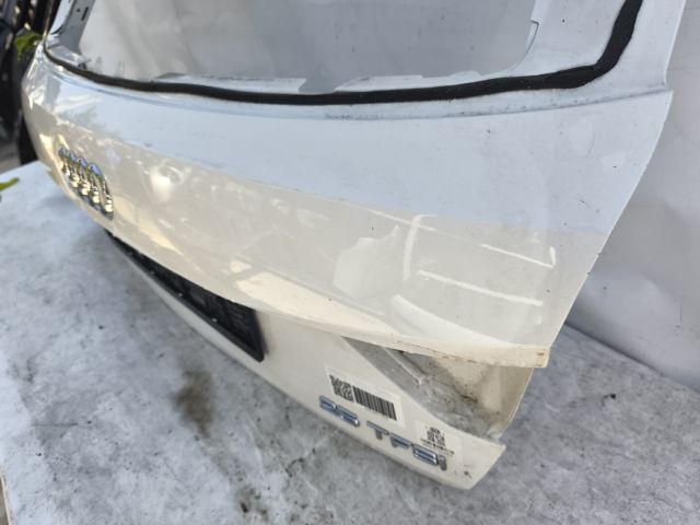 bontott AUDI A1 Csomagtérajtó (Üres lemez)