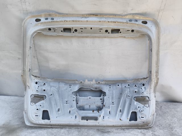 bontott AUDI A1 Csomagtérajtó (Üres lemez)