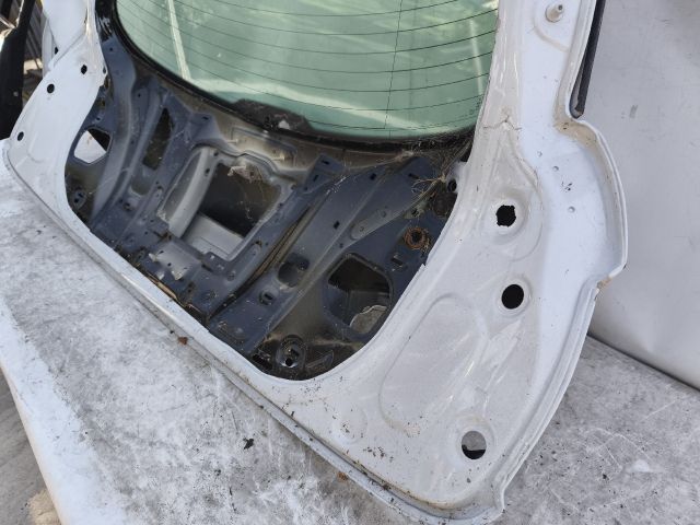 bontott AUDI A1 Csomagtérajtó (Üres lemez)