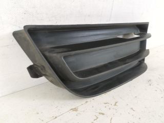 bontott AUDI A1 Első Lökhárító Bal Díszrács