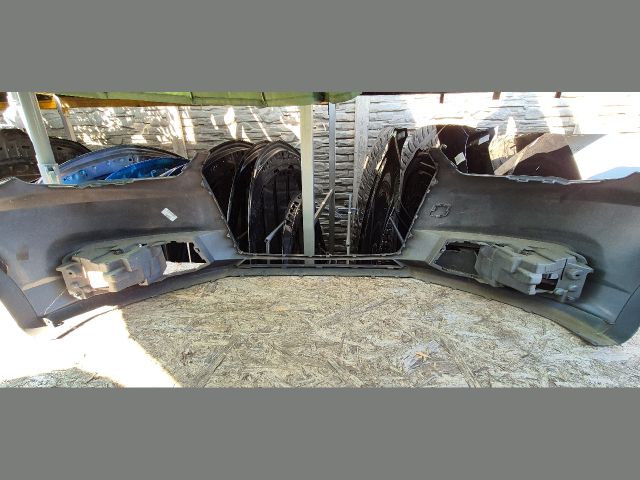 bontott AUDI A1 Első Lökhárító (Üresen)