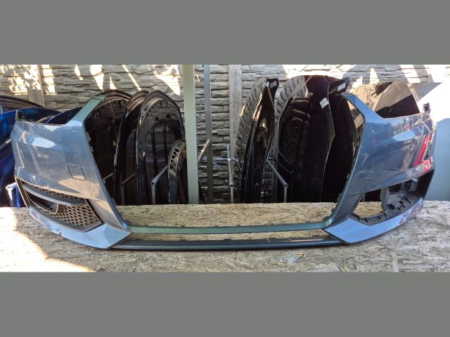 bontott AUDI A1 Első Lökhárító (Üresen)