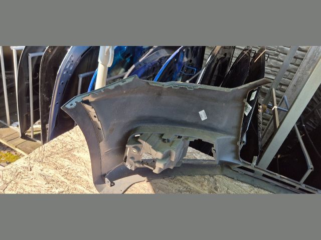 bontott AUDI A1 Első Lökhárító (Üresen)