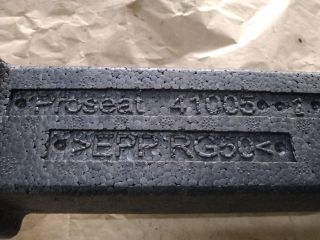 bontott AUDI A1 Első Lökhárító Ütközés Elnyelő Hab