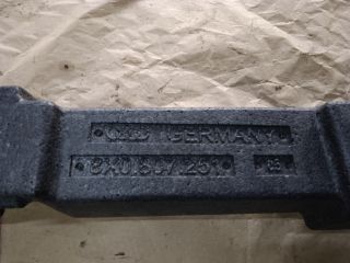 bontott AUDI A1 Első Lökhárító Ütközés Elnyelő Hab