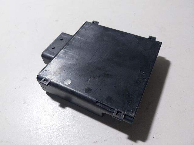 bontott AUDI A1 Feszültségszabályzó