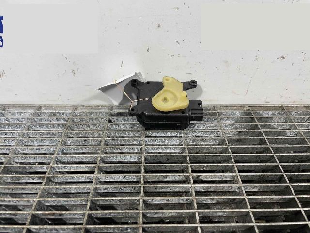 bontott AUDI A1 Fűtés Állító Motor