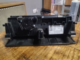 bontott AUDI A1 Fűtéskapcsoló