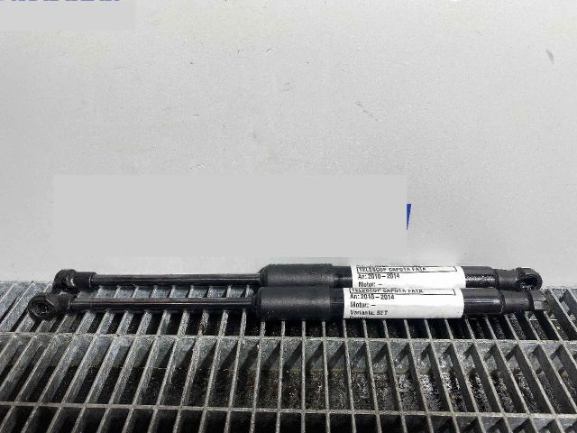 bontott AUDI A1 Gázrugós Kitámasztó Teleszkóp Motorháztető