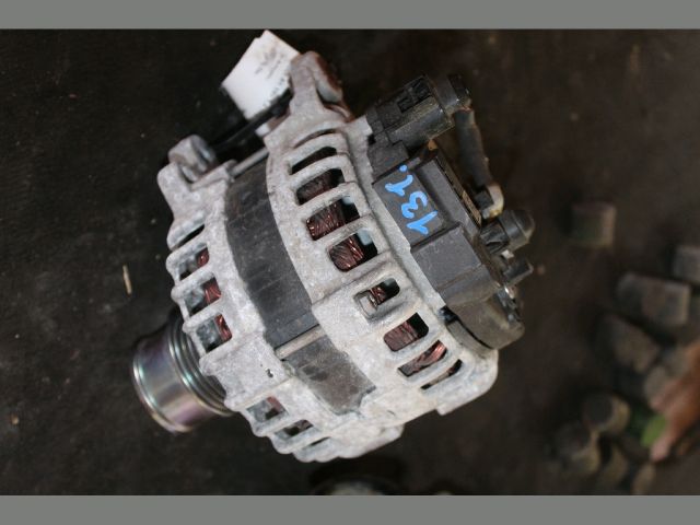 bontott AUDI A1 Generátor