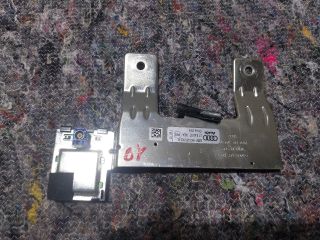 bontott AUDI A1 GPS Antenna