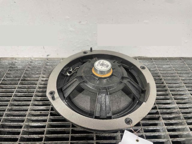 bontott AUDI A1 Hangszóró (Pozíciófüggetlen)