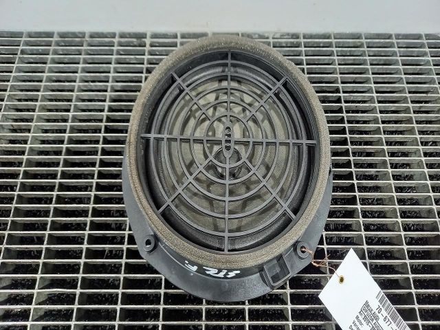 bontott AUDI A1 Hangszóró (Pozíciófüggetlen)