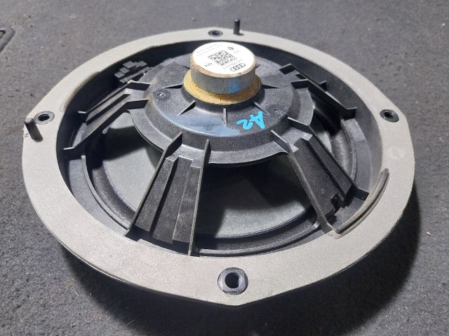 bontott AUDI A1 Hangszóró (Pozíciófüggetlen)