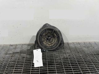 bontott AUDI A1 Hangszóró (Pozíciófüggetlen)