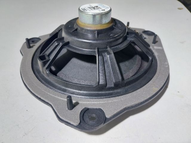 bontott AUDI A1 Hangszóró (Pozíciófüggetlen)