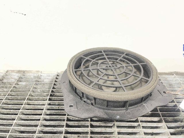 bontott AUDI A1 Hangszóró (Pozíciófüggetlen)