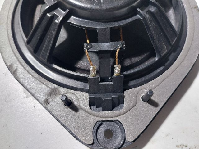 bontott AUDI A1 Hangszóró (Pozíciófüggetlen)