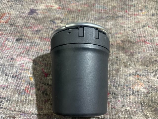 bontott AUDI A1 Hátsó Hamutartó