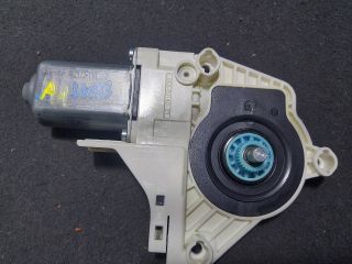 bontott AUDI A1 Jobb első Ablakemelő Motor