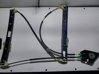 bontott AUDI A1 Jobb első Ablakemelő Szerkezet (Elektromos)