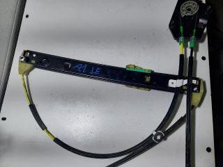 bontott AUDI A1 Jobb első Ablakemelő Szerkezet (Elektromos)