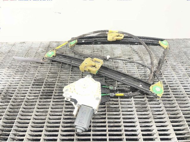 bontott AUDI A1 Jobb első Ablakemelő Szerkezet (Elektromos)