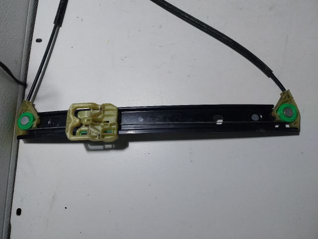 bontott AUDI A1 Jobb első Ablakemelő Szerkezet (Elektromos)