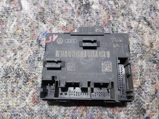 bontott AUDI A1 Jobb első Ajtó Vezérlőegység