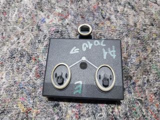 bontott AUDI A1 Jobb első Ajtó Vezérlőegység