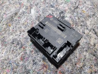 bontott AUDI A1 Jobb első Ajtó Vezérlőegység