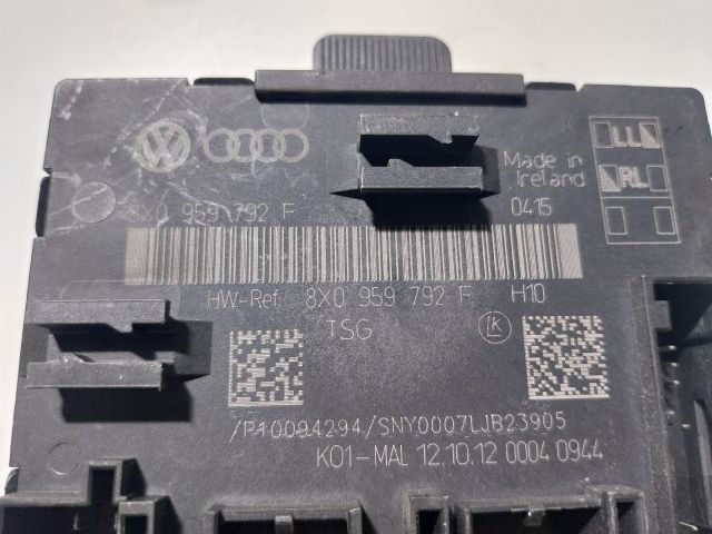 bontott AUDI A1 Jobb első Ajtó Vezérlőegység