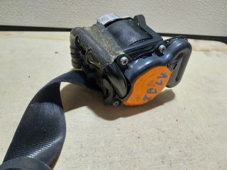 bontott AUDI A1 Jobb első Biztonsági Öv