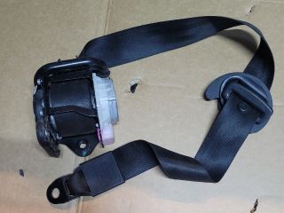 bontott AUDI A1 Jobb első Biztonsági Öv