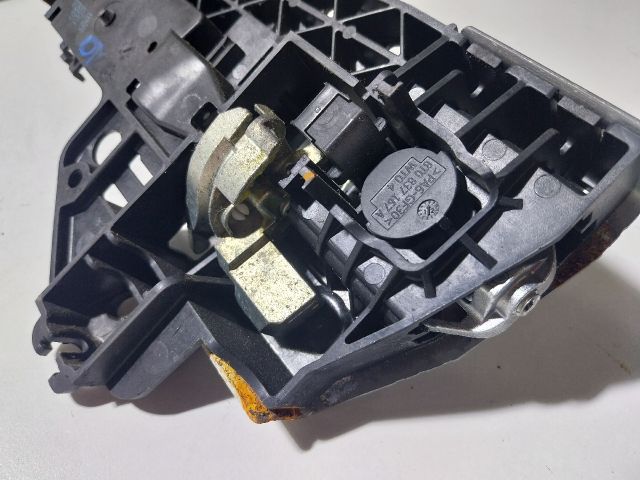 bontott AUDI A1 Jobb első Külső Kilincs