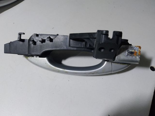 bontott AUDI A1 Jobb első Külső Kilincs