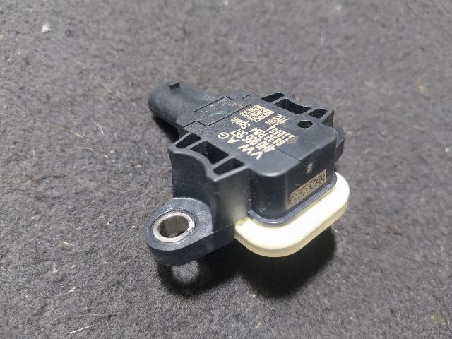 bontott AUDI A1 Jobb első Oldal Ütközés Érzékelő