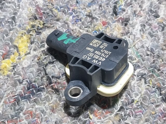 bontott AUDI A1 Jobb első Oldal Ütközés Érzékelő