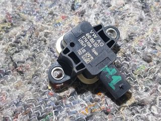 bontott AUDI A1 Jobb első Oldal Ütközés Érzékelő