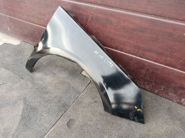 bontott AUDI A1 Jobb első Sárvédő