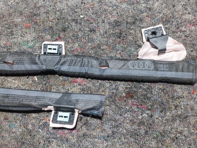 bontott AUDI A1 Jobb Függönylégzsák és Oldallégzsák