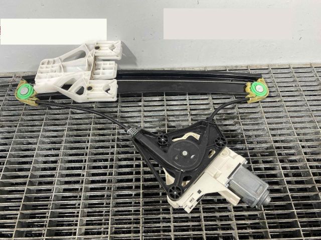 bontott AUDI A1 Jobb hátsó Ablakemelő Szerkezet (Elektromos)