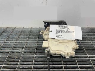 bontott AUDI A1 Jobb hátsó Ajtózár