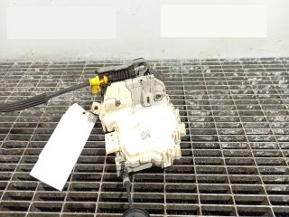 bontott AUDI A1 Jobb hátsó Ajtózár