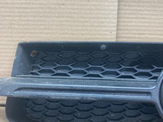 bontott AUDI A1 Jobb Ködlámpa Rács