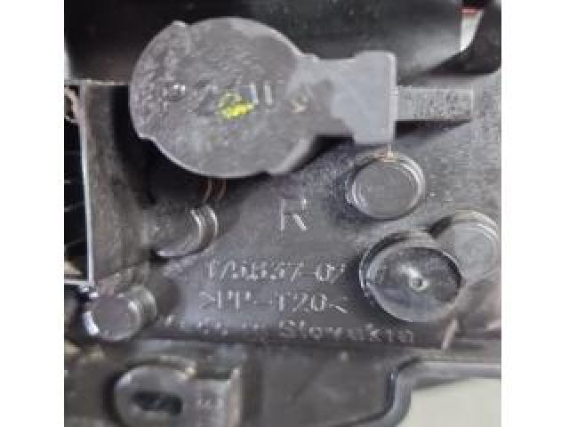 bontott AUDI A1 Jobb Külső Hátsó Lámpa