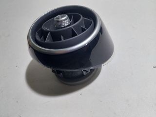 bontott AUDI A1 Jobb Szellőző