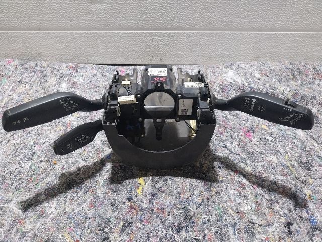 bontott AUDI A1 Komplett Kormánykapcsoló (Bajuszkapcsoló)