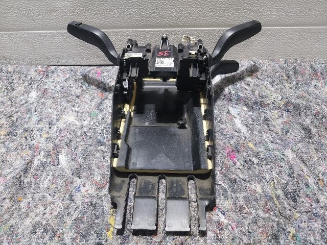 bontott AUDI A1 Komplett Kormánykapcsoló (Bajuszkapcsoló)