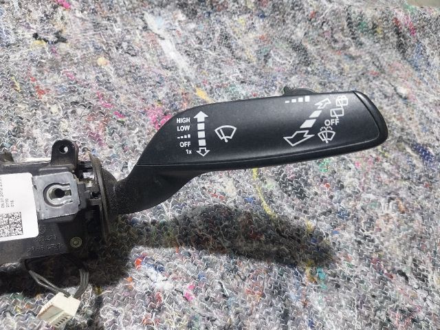 bontott AUDI A1 Komplett Kormánykapcsoló (Bajuszkapcsoló)